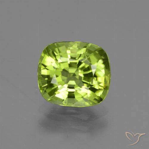 2.20ct Натуральный Средний зеленый Перидот, Подушка, Чистота VS