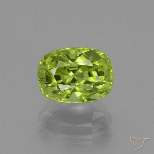 2.45ct Натуральный Средний зеленый Перидот, Подушка, Чистота VS