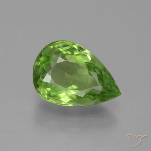 3.60ct Натуральный Средний зеленый Перидот, Форма груши, Чистота VS