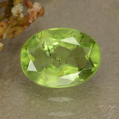 1.31ct Натуральный Желтовато-зеленый Перидот, Овал, Чистота VS