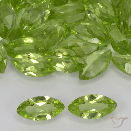 0.36ct Натуральный Ярко-зеленый Перидот, Маркиза, VVS-VS