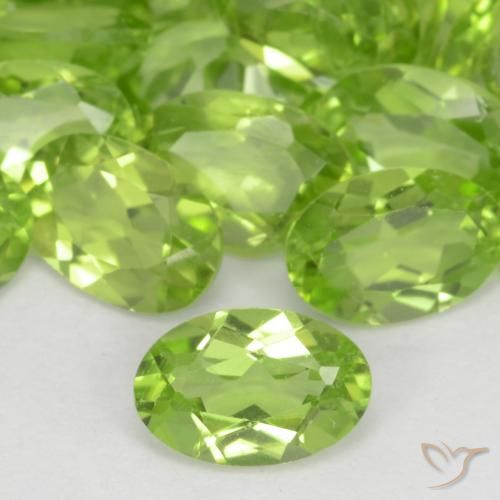 0.49ct Натуральный Светло-живой зеленый Перидот, Овал, Чистота VS