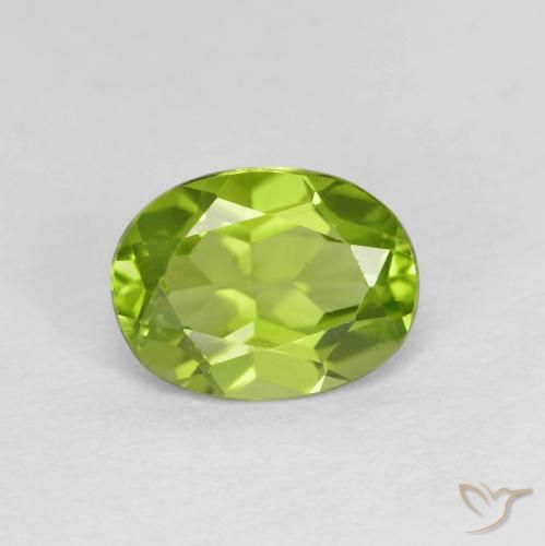 1.36ct Натуральный Ярко-зеленый Перидот, Овал, Чистота VS