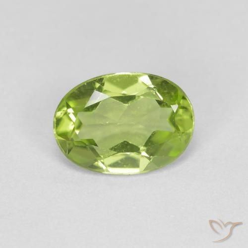 0.82ct Натуральный Ярко-зеленый Перидот, Овал, Чистота VS