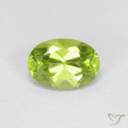 0.91ct Натуральный Ярко-зеленый Перидот, Овал, Чистота VS