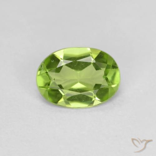 0.71ct Натуральный Средний зеленый Перидот, Овал, Чистота VS