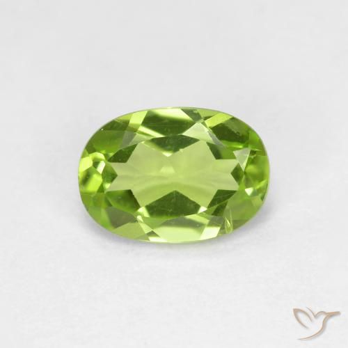 0.85ct Натуральный Средний зеленый Перидот, Овал, Чистота VS