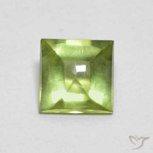 0.78ct Натуральный Ярко-зеленый Перидот, Квадрат, Прозрачный