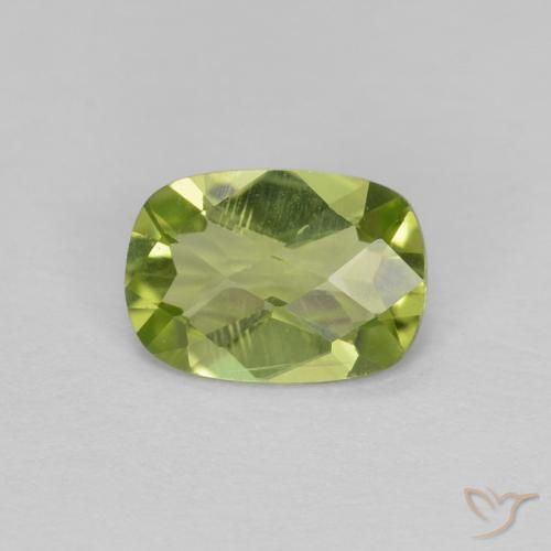 0.78ct Натуральный Средний зеленый Перидот, Подушка, VVS-VS