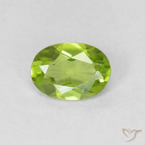 0.73ct Натуральный Средний зеленый Перидот, Овал, VVS-VS