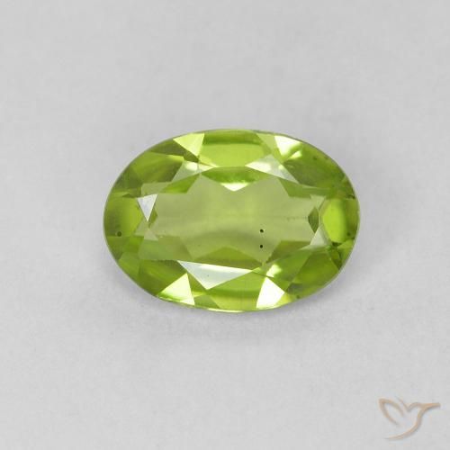 0.76ct Натуральный Средний зеленый Перидот, Овал, VVS-VS