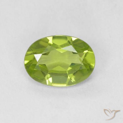 0.85ct Натуральный Ярко-зеленый Перидот, Овал, VVS-VS