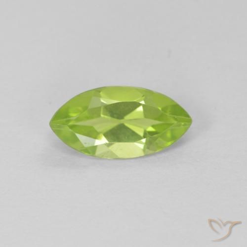 0.68ct Натуральный Средний зеленый Перидот, Маркиза, Чистота VS