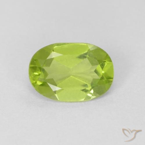 0.76ct Натуральный Ярко-зеленый Перидот, Овал, VVS-VS