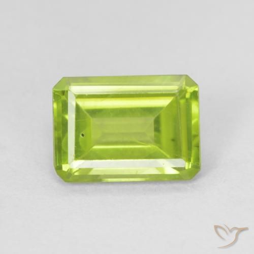 1.04ct Натуральный Ярко-зеленый Перидот, Изумрудная огранка, Чистота VS