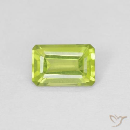 0.61ct Натуральный Средний зеленый Перидот, Изумрудная огранка, VVS-VS