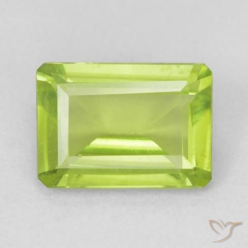 0.95ct Натуральный Желтовато-зеленый Перидот, Изумрудная огранка, Чистота VVS