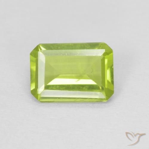 0.76ct Натуральный Желтовато-зеленый Перидот, Изумрудная огранка, VVS-VS