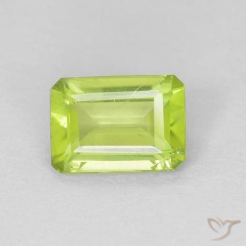 0.95ct Натуральный Ярко-зеленый Перидот, Изумрудная огранка, Чистота VS