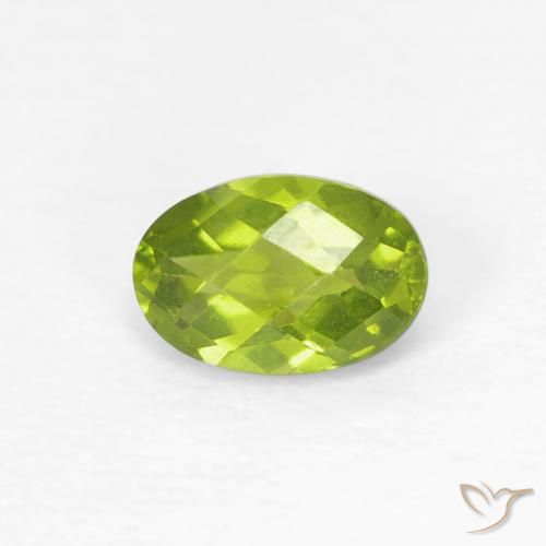 0.62ct Натуральный Ярко-зеленый Перидот, Овал, Чистота VS