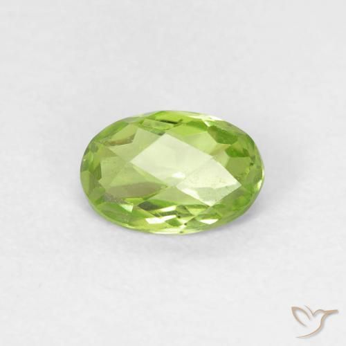 0.58ct Натуральный Светло-живой зеленый Перидот, Овал, VVS-VS
