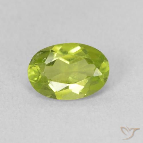0.84ct Натуральный Ярко-зеленый Перидот, Овал, Чистота VS