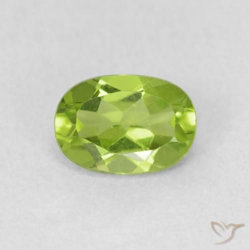 0.96ct Натуральный Ярко-зеленый Перидот, Овал, Чистота VS