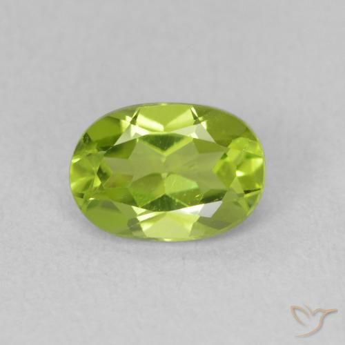 0.95ct Натуральный Средний зеленый Перидот, Овал, Чистота VS