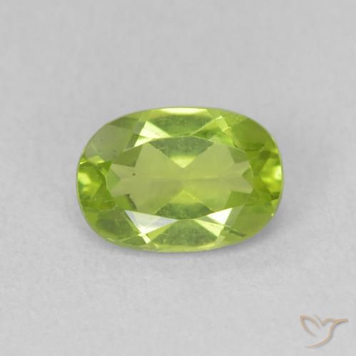 0.93ct Натуральный Средний зеленый Перидот, Овал, Чистота VS