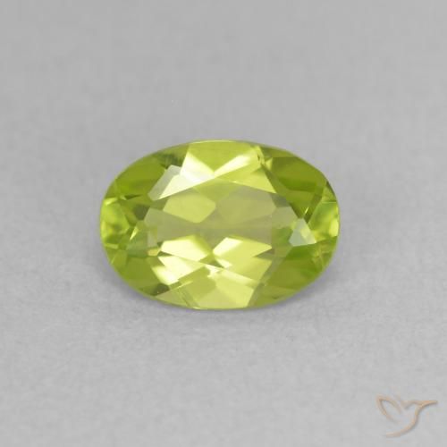 0.87ct Натуральный Ярко-зеленый Перидот, Овал, VVS-VS