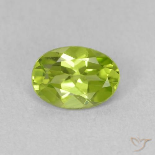 0.87ct Натуральный Ярко-зеленый Перидот, Овал, VVS-VS