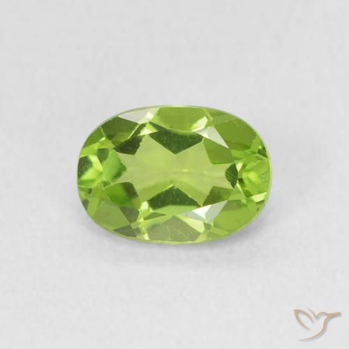 0.96ct Натуральный Средний зеленый Перидот, Овал, VVS-VS