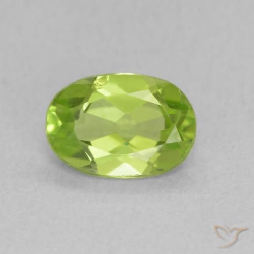 0.85ct Натуральный Ярко-зеленый Перидот, Овал, Чистота VS