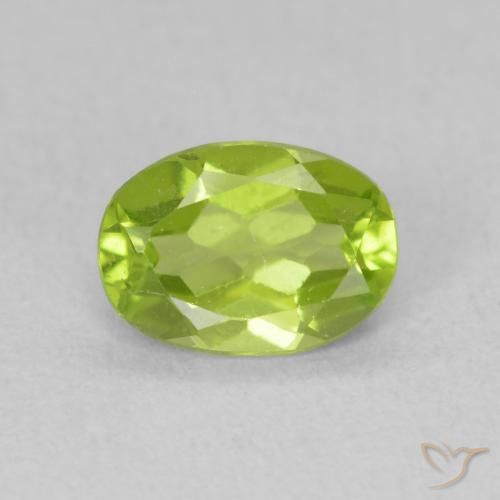 0.86ct Натуральный Ярко-зеленый Перидот, Овал, Чистота VS