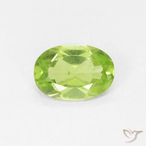 0.77ct Натуральный Средний зеленый Перидот, Овал, VVS-VS