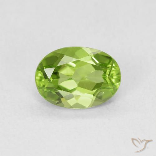 1.00ct Натуральный Ярко-зеленый Перидот, Овал, VVS-VS