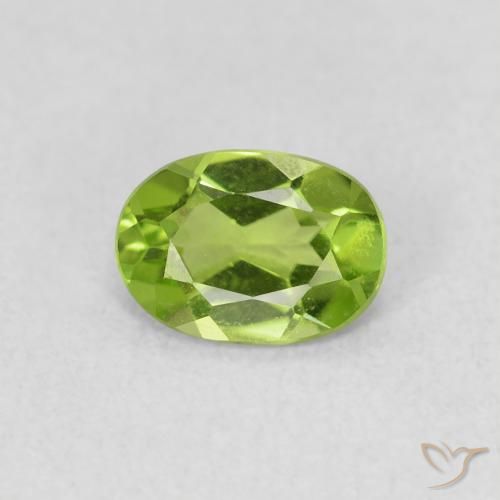 0.79ct Натуральный Ярко-зеленый Перидот, Овал, Чистота VS