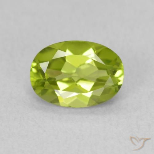 0.90ct Натуральный Средний зеленый Перидот, Овал, Чистота VS