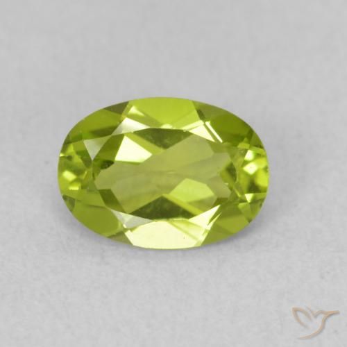 0.80ct Натуральный Ярко-зеленый Перидот, Овал, Чистота VS