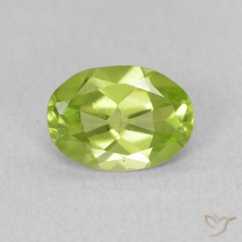 0.80ct Натуральный Ярко-зеленый Перидот, Овал, Чистота VS