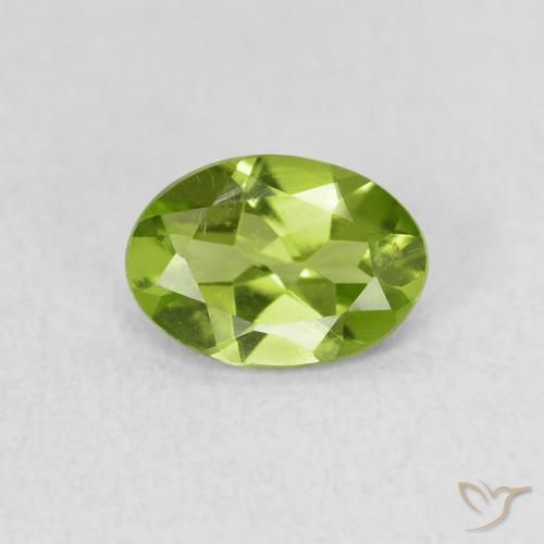 0.74ct Натуральный Ярко-зеленый Перидот, Овал, Чистота VS
