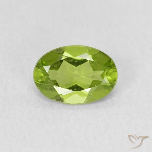 0.75ct Натуральный Средний зеленый Перидот, Овал, Чистота VS
