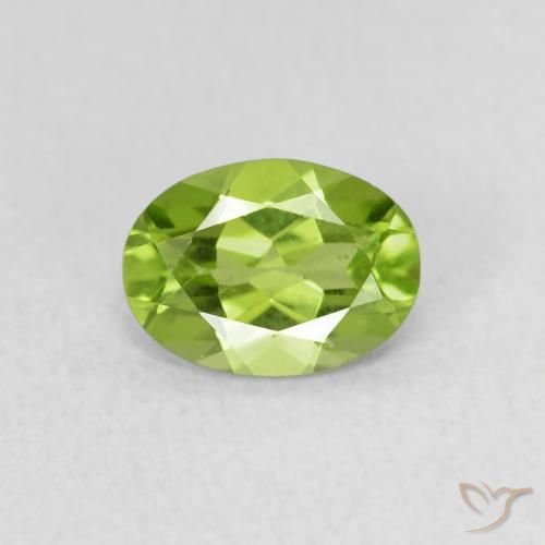 0.83ct Натуральный Средний зеленый Перидот, Овал, Чистота VS