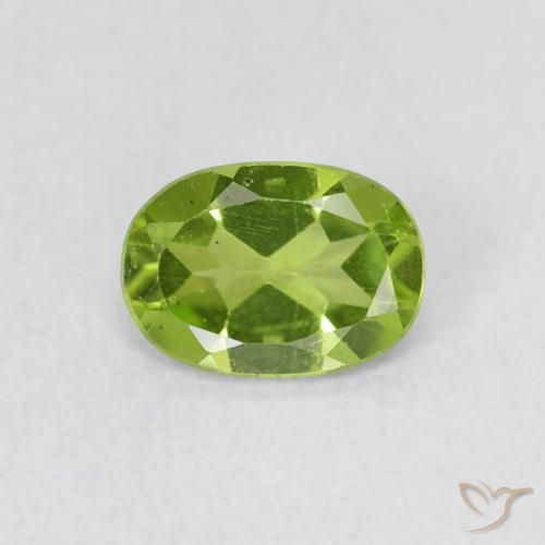 0.79ct Натуральный Ярко-зеленый Перидот, Овал, Чистота VS