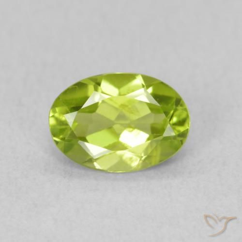 0.83ct Натуральный Ярко-зеленый Перидот, Овал, Чистота VS