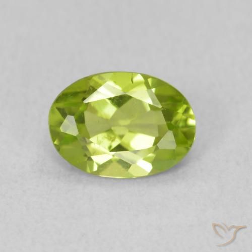 0.81ct Натуральный Ярко-зеленый Перидот, Овал, Чистота VS
