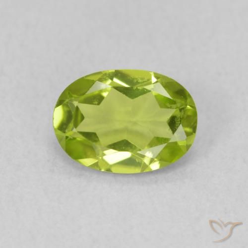 0.80ct Натуральный Средний зеленый Перидот, Овал, Чистота VS
