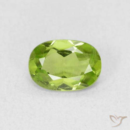 0.88ct Натуральный Ярко-зеленый Перидот, Овал, Чистота VS