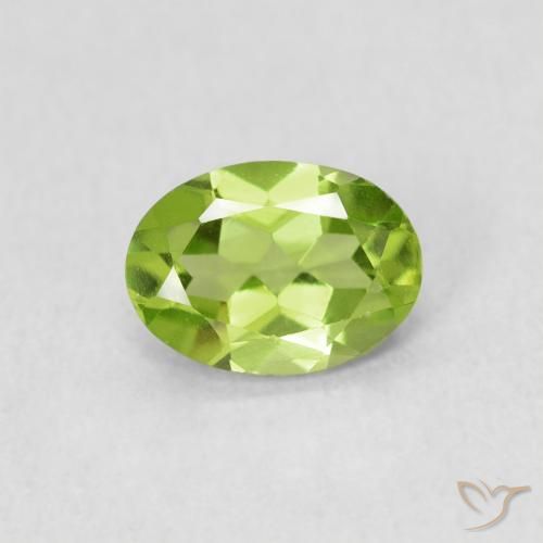 0.81ct Натуральный Желтовато-зеленый Перидот, Овал, Чистота VS