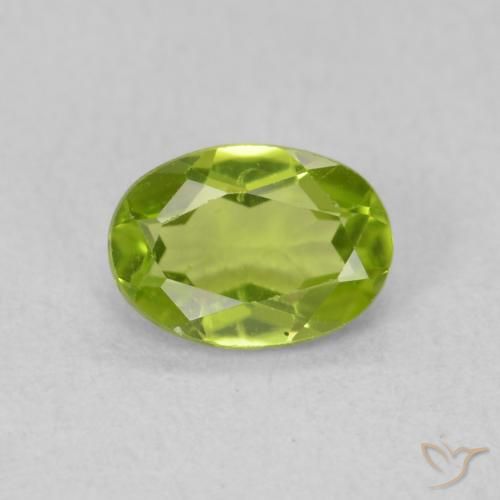 0.83ct Натуральный Ярко-зеленый Перидот, Овал, Чистота VS